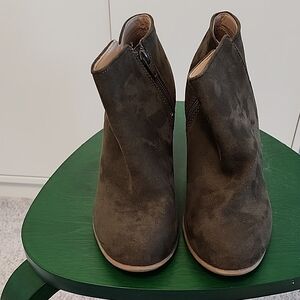 Old Navy Women's Ankle Boots - Dark Brown